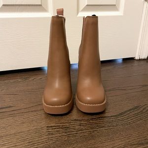 Steve Madden camel colored platform booties. Never worn